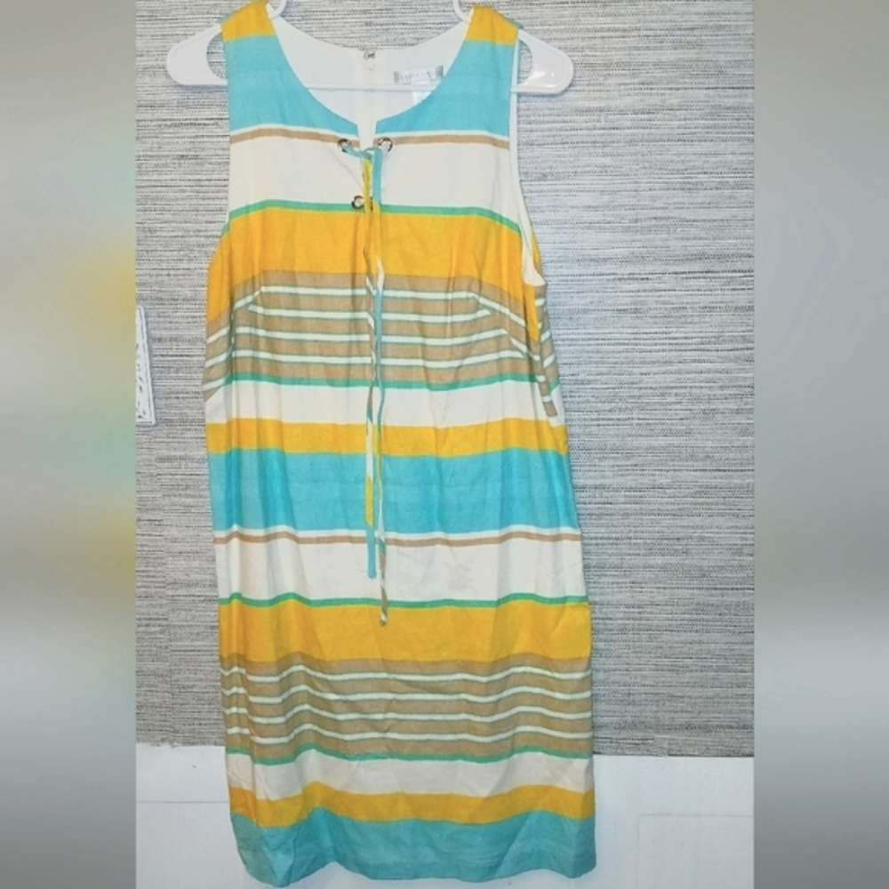 London Times Linen Blend Shift Dress​ - Picture 2 of 8